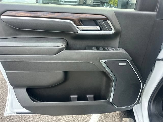 2025 GMC Sierra 3500HD SLT