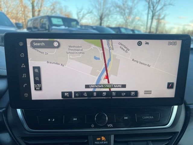 2024 Nissan Altima 2.0 SR