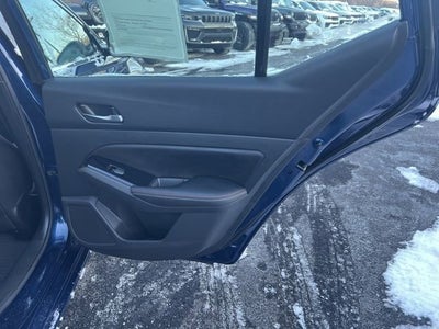 2024 Nissan Altima 2.0 SR