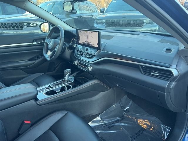 2024 Nissan Altima 2.0 SR