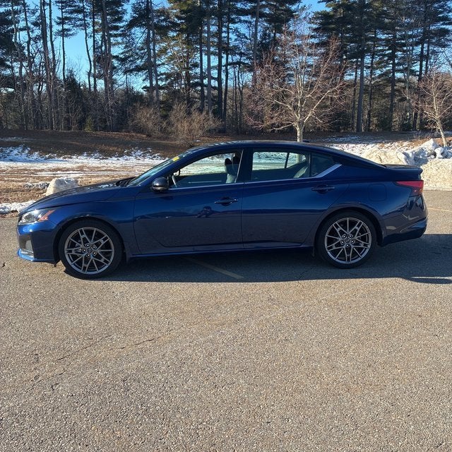 2024 Nissan Altima 2.0 SR