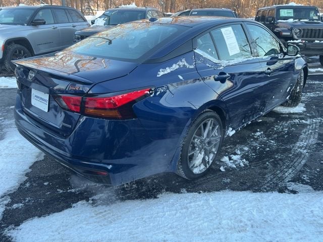 2024 Nissan Altima 2.0 SR