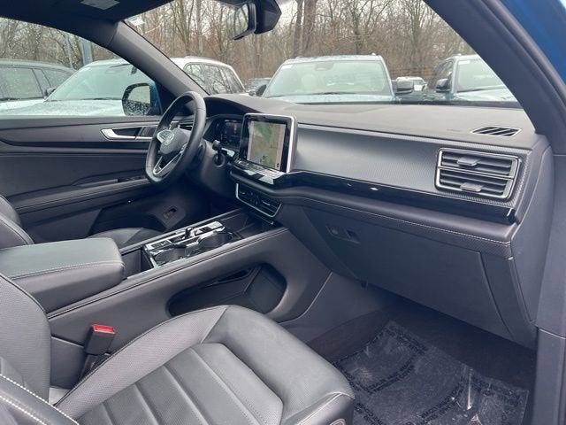 2024 Volkswagen Atlas Cross Sport 2.0T SEL R-Line