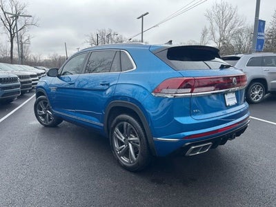 2024 Volkswagen Atlas Cross Sport 2.0T SEL R-Line