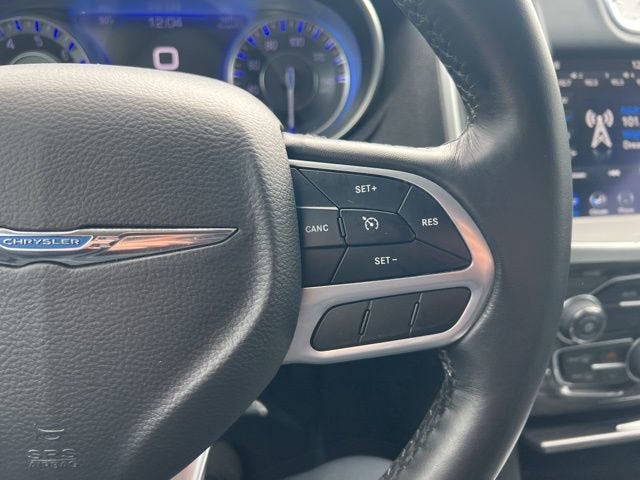 2021 Chrysler 300 Touring