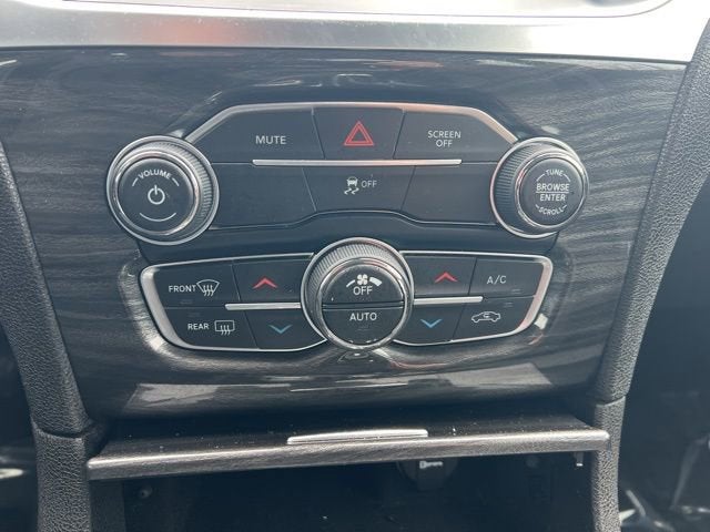 2021 Chrysler 300 Touring