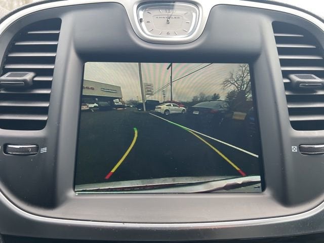 2021 Chrysler 300 Touring