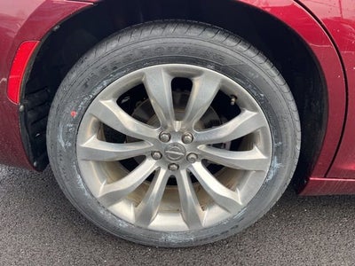 2021 Chrysler 300 Touring