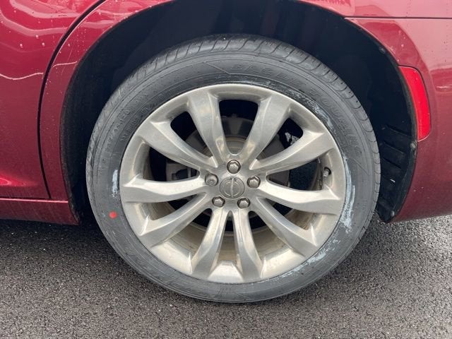 2021 Chrysler 300 Touring