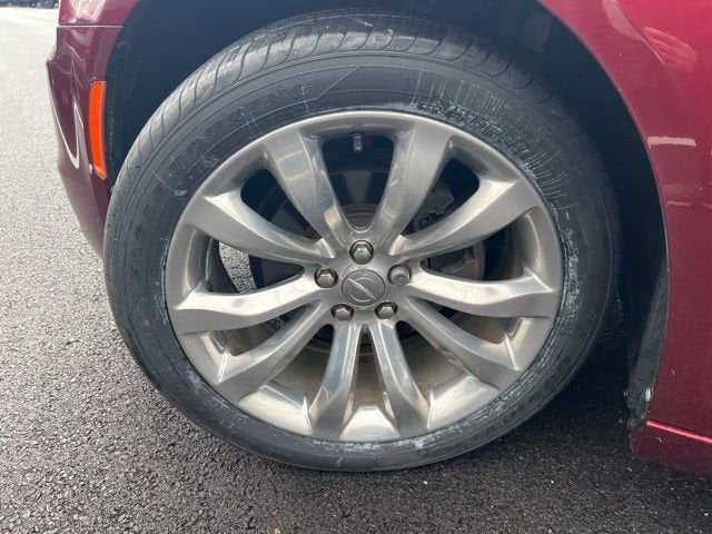 2021 Chrysler 300 Touring