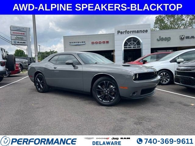 2023 Dodge Challenger SXT
