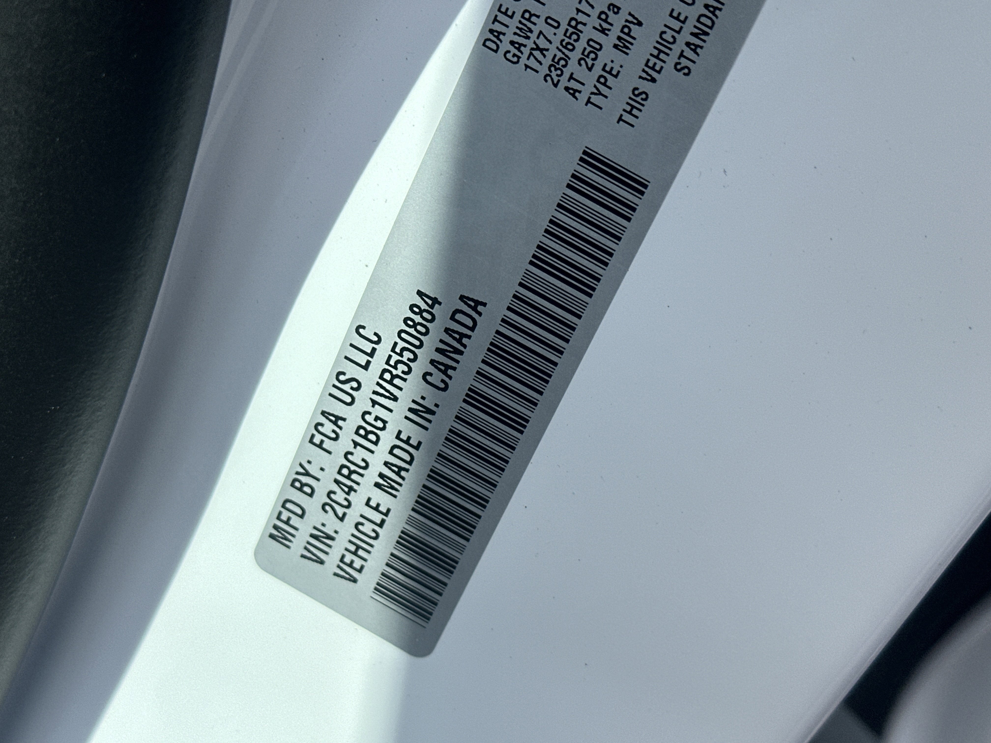 2027 Chrysler Pacifica Select