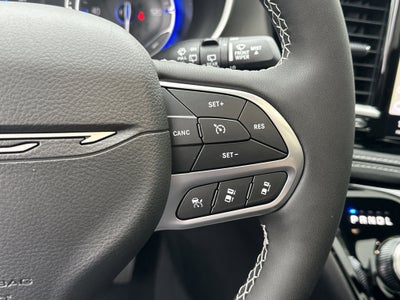 2027 Chrysler Pacifica Select