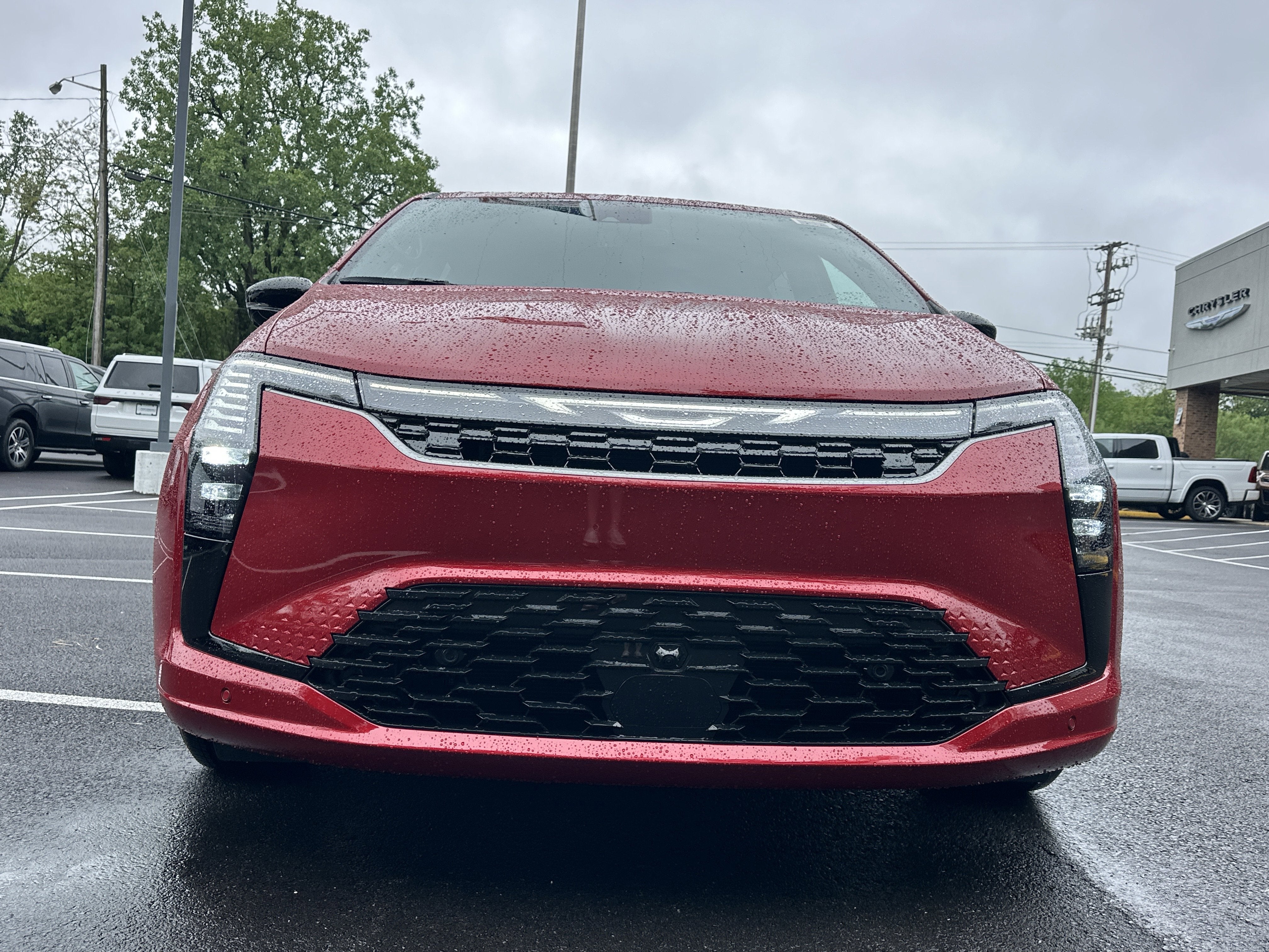 2027 Chrysler Pacifica Select