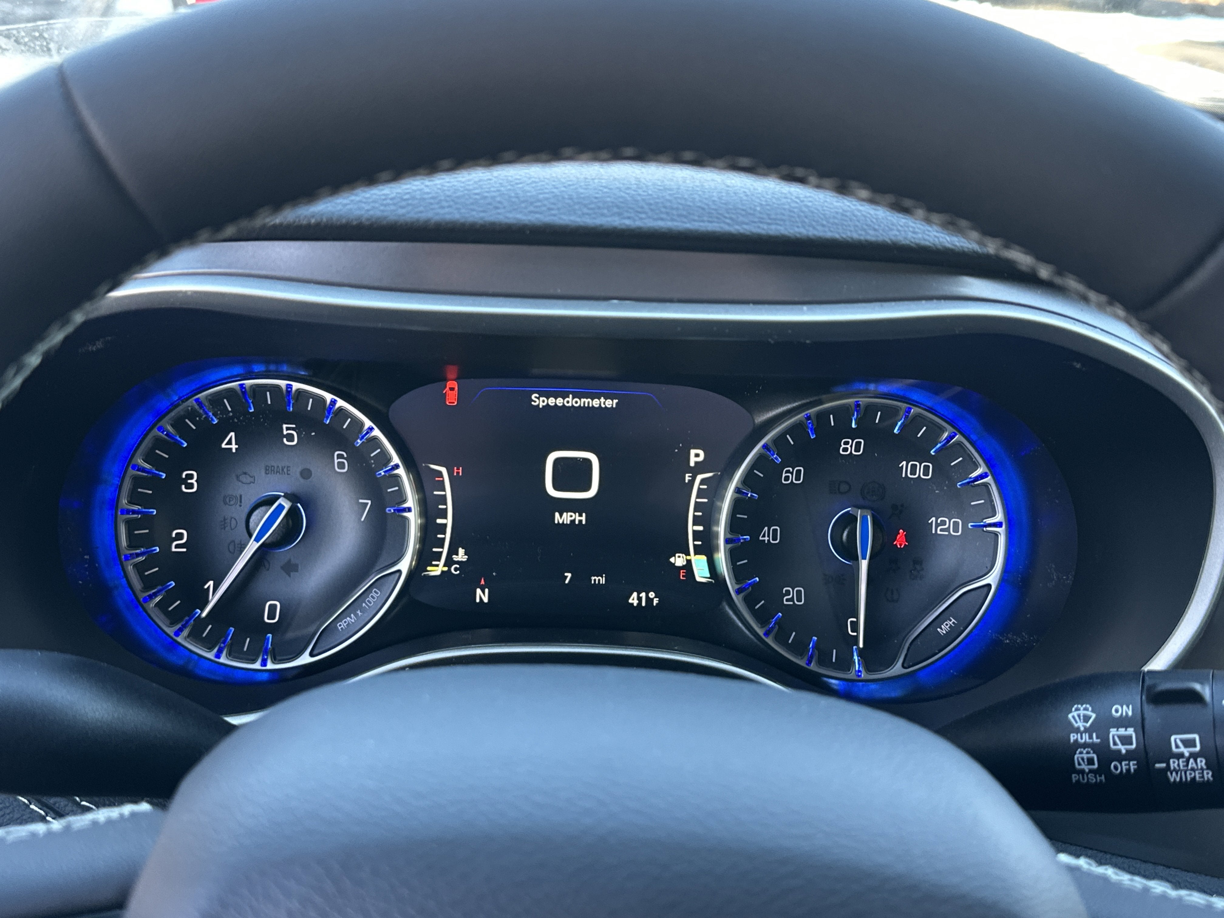 2026 Chrysler Pacifica Select