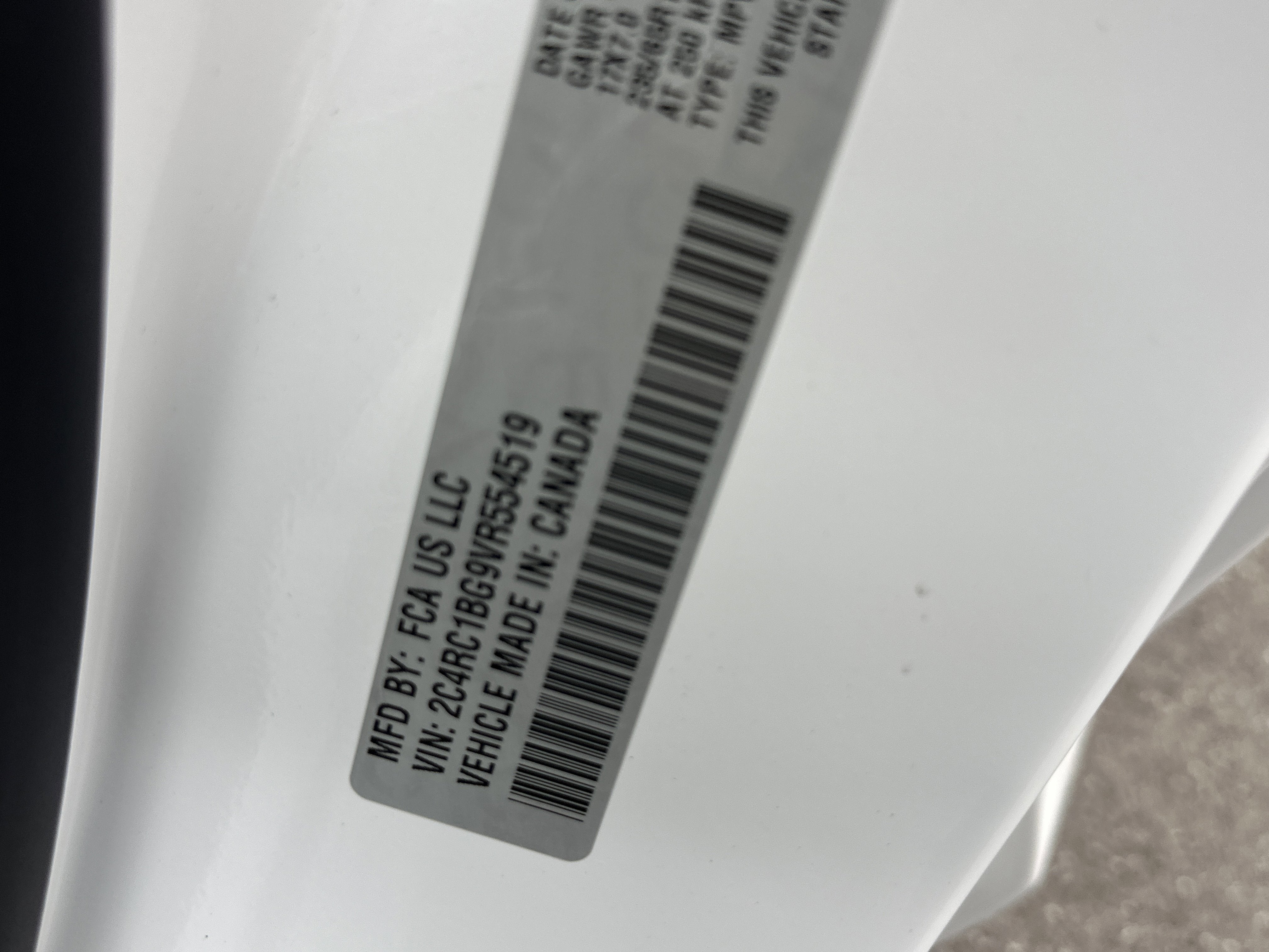 2027 Chrysler Pacifica Select