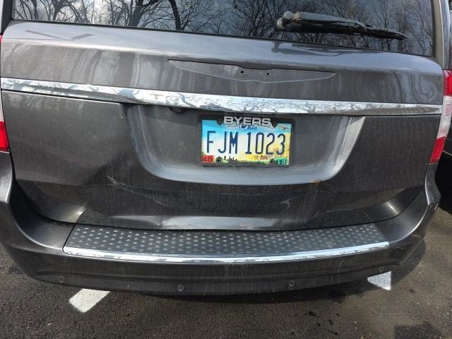 2015 Chrysler Town & Country Touring-L