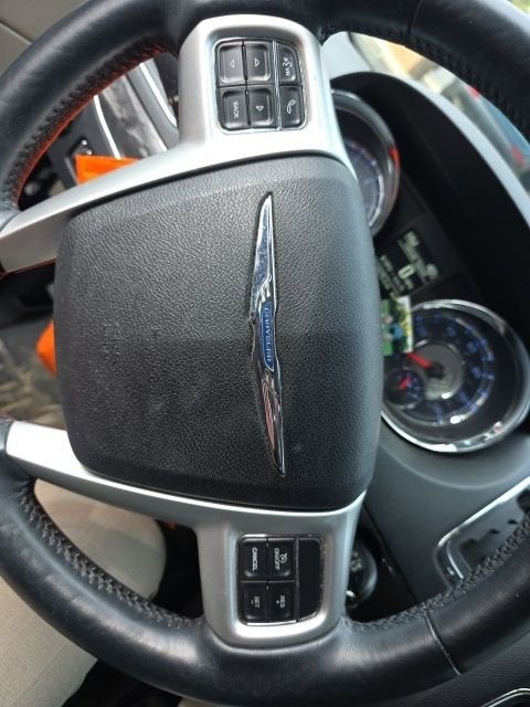 2015 Chrysler Town & Country Touring-L