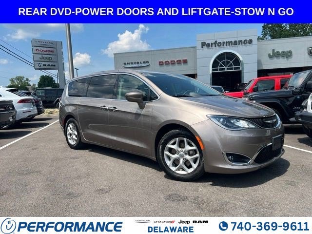 2018 Chrysler Pacifica Touring Plus