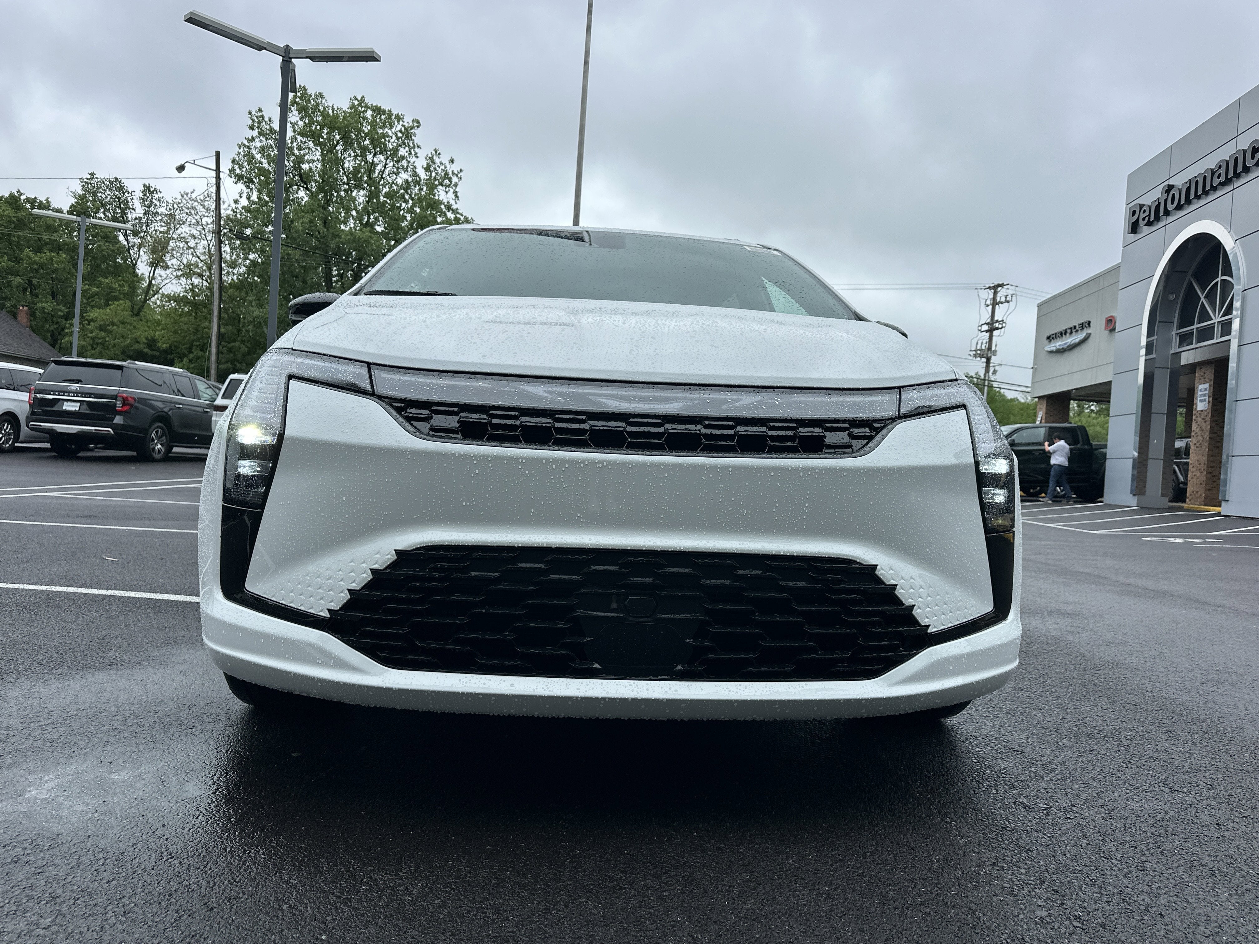 2027 Chrysler Pacifica Limited