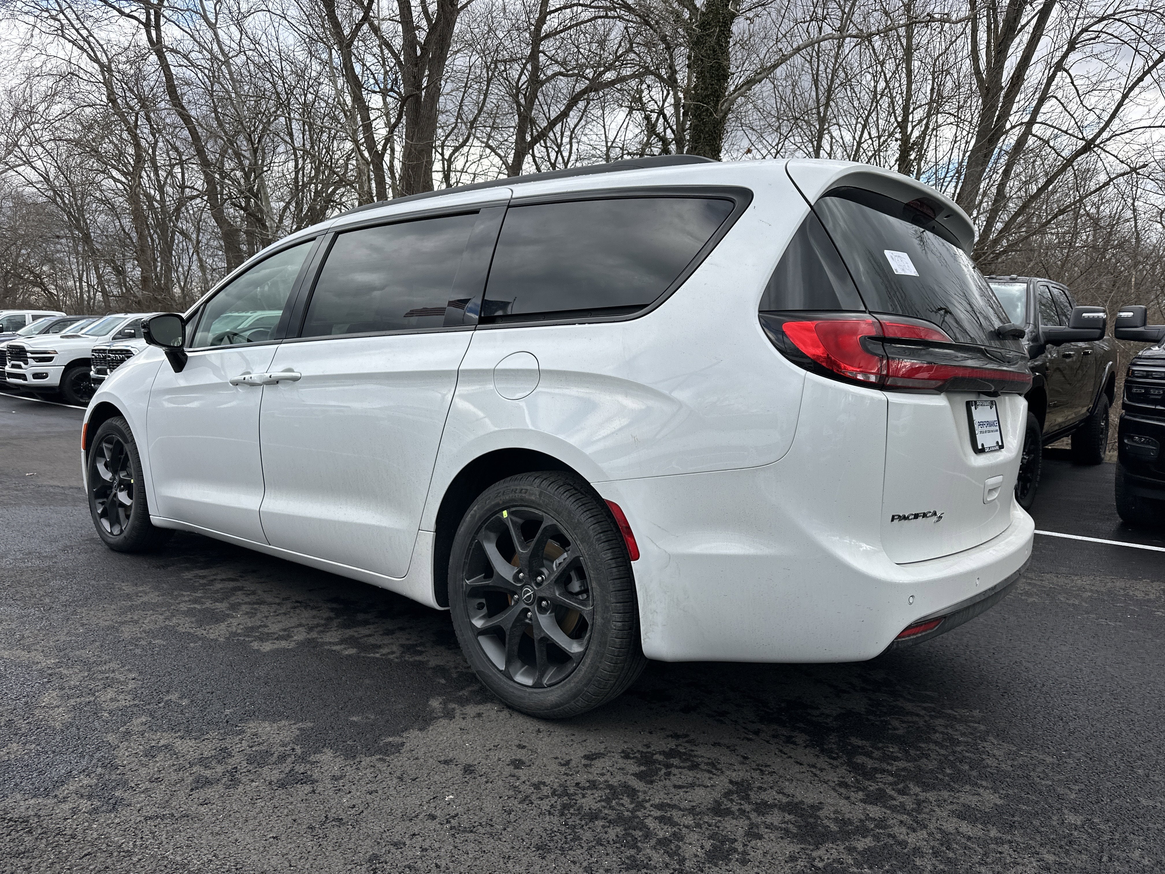 2026 Chrysler Pacifica Limited