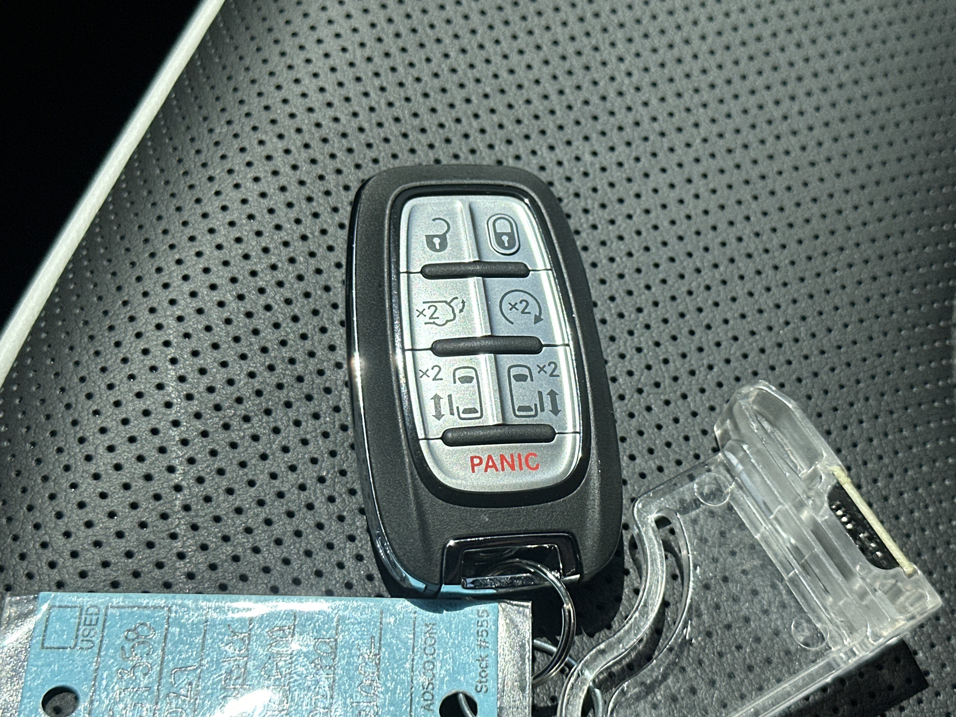 2027 Chrysler Pacifica Limited