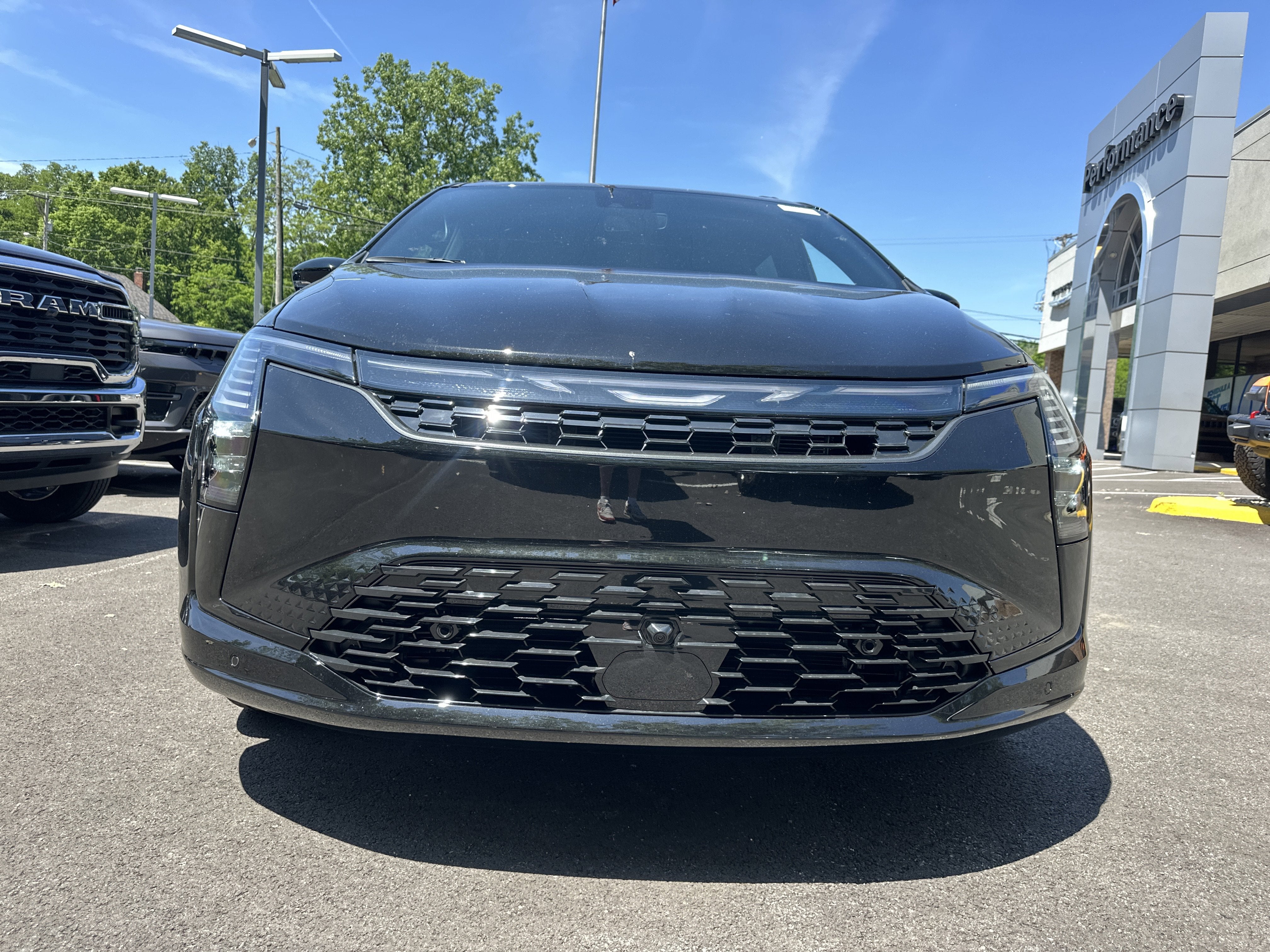 2027 Chrysler Pacifica Limited