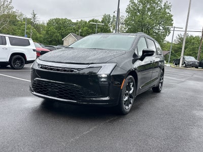 2027 Chrysler Pacifica Limited