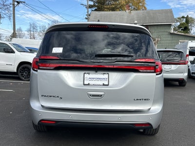 2026 Chrysler Pacifica Limited