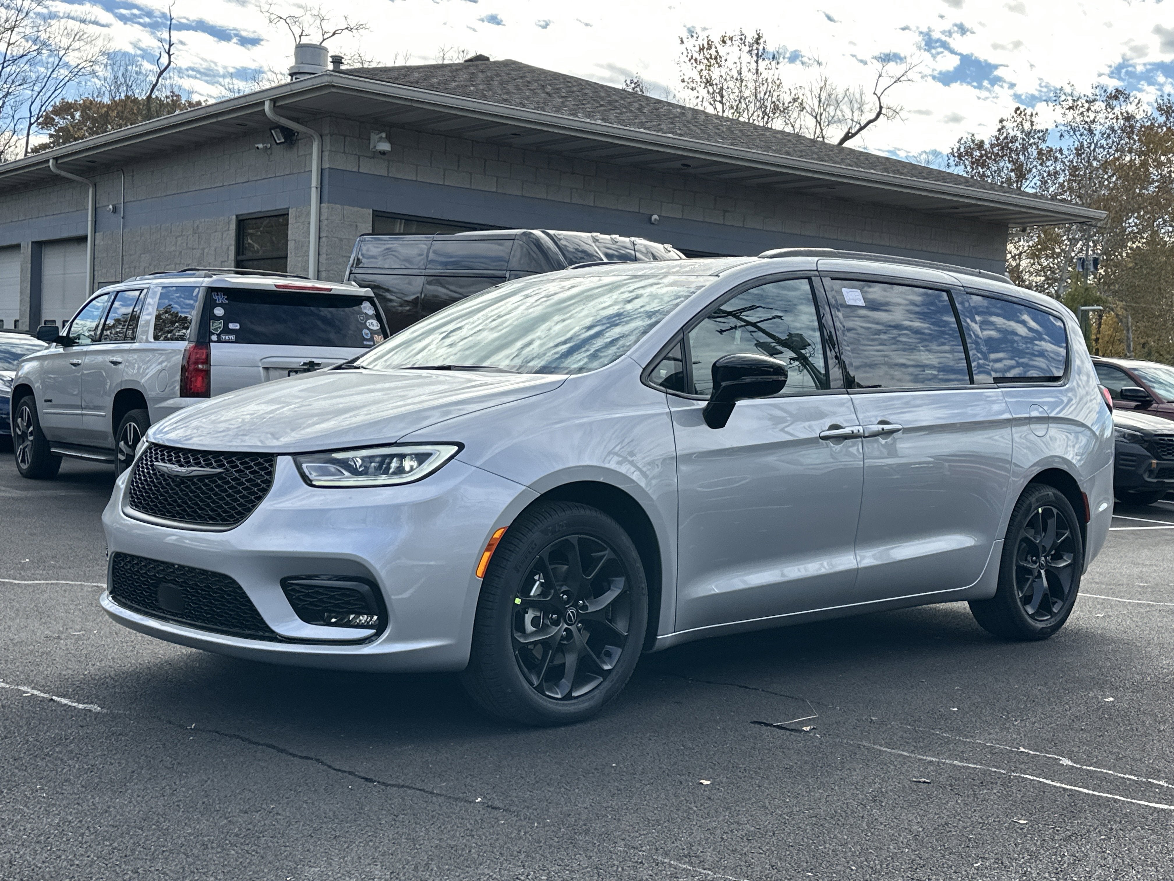 2026 Chrysler Pacifica Limited
