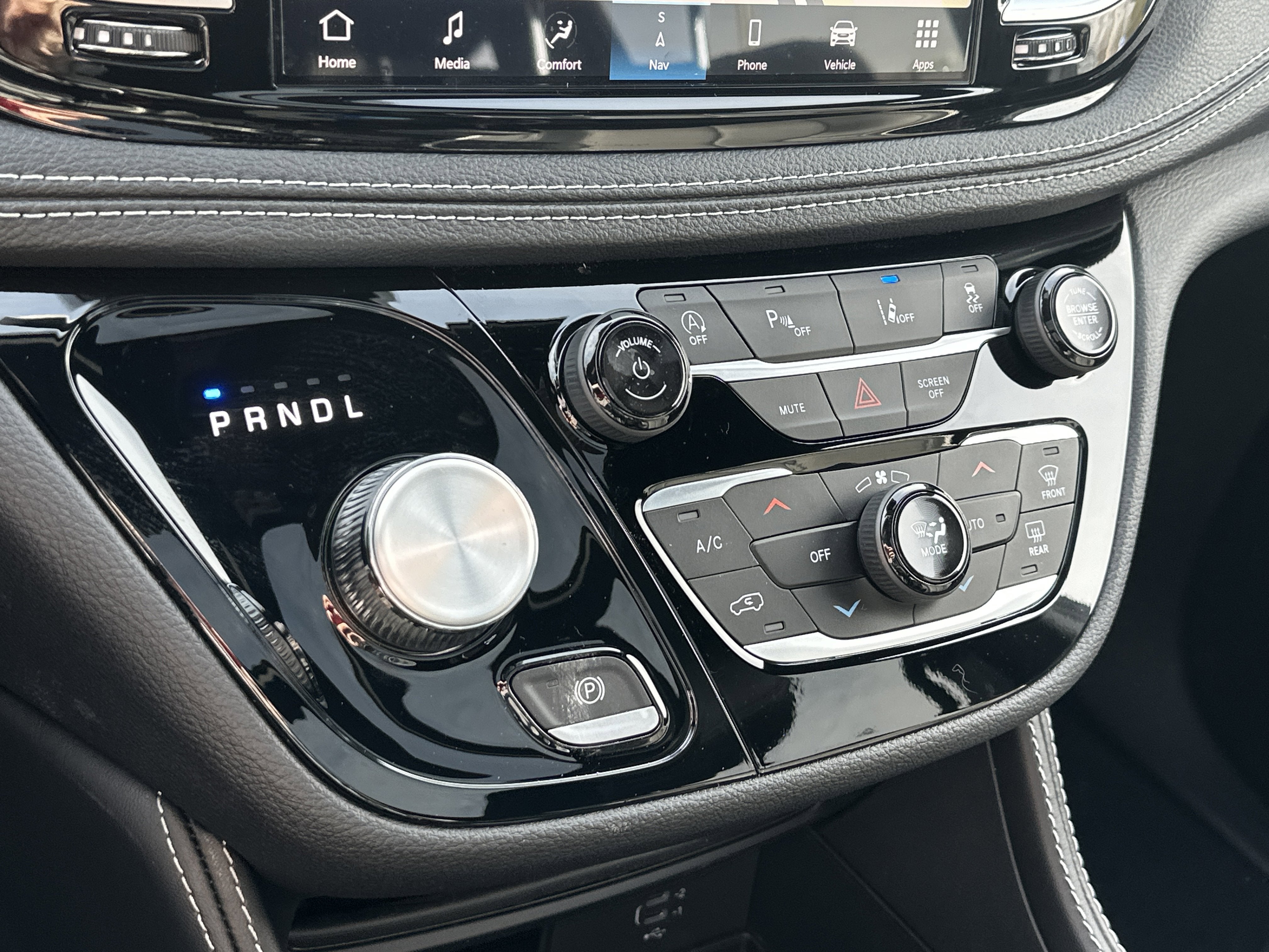 2026 Chrysler Pacifica Limited