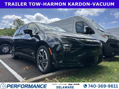 2027 Chrysler Pacifica Limited