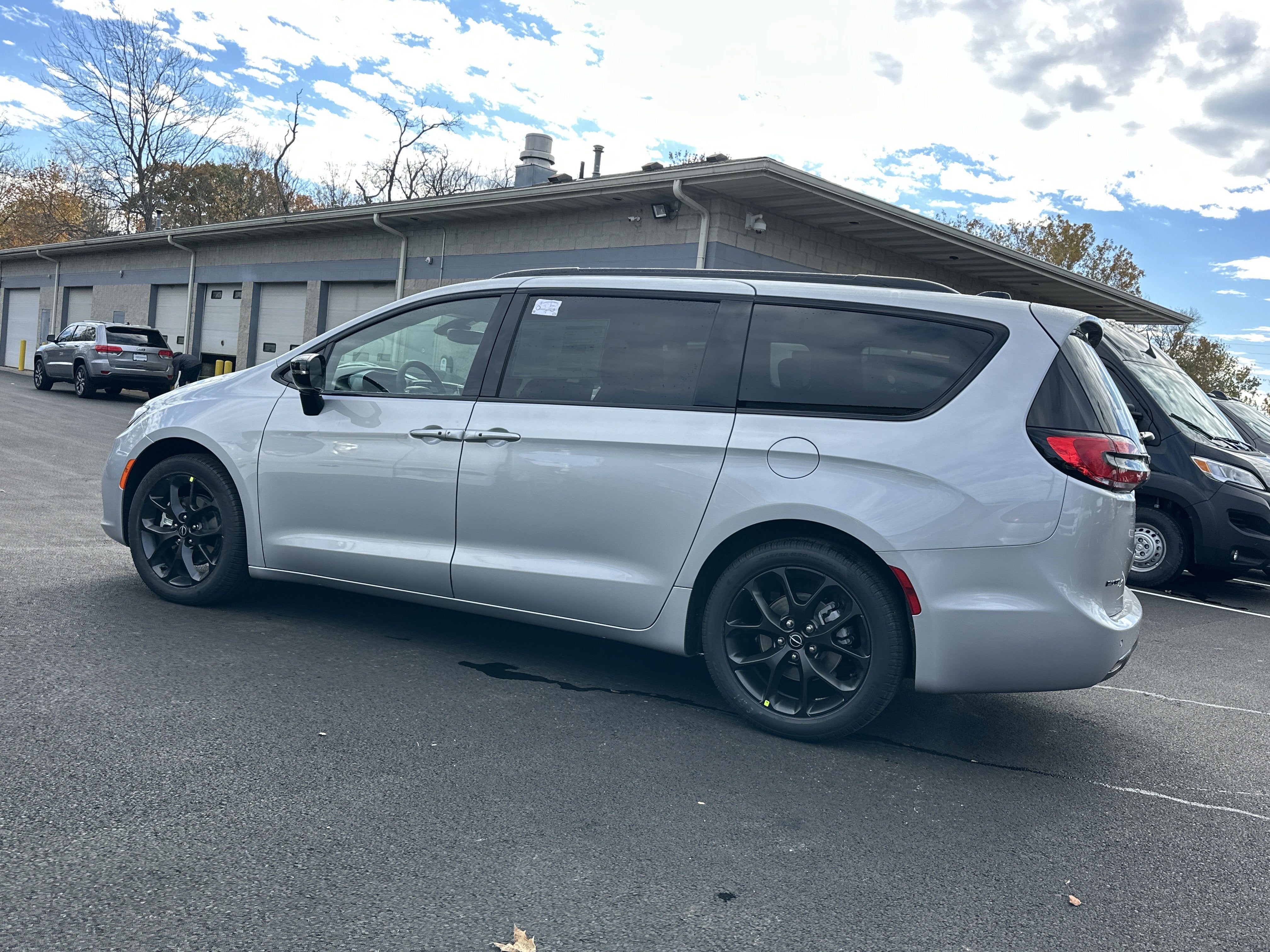 2026 Chrysler Pacifica Limited