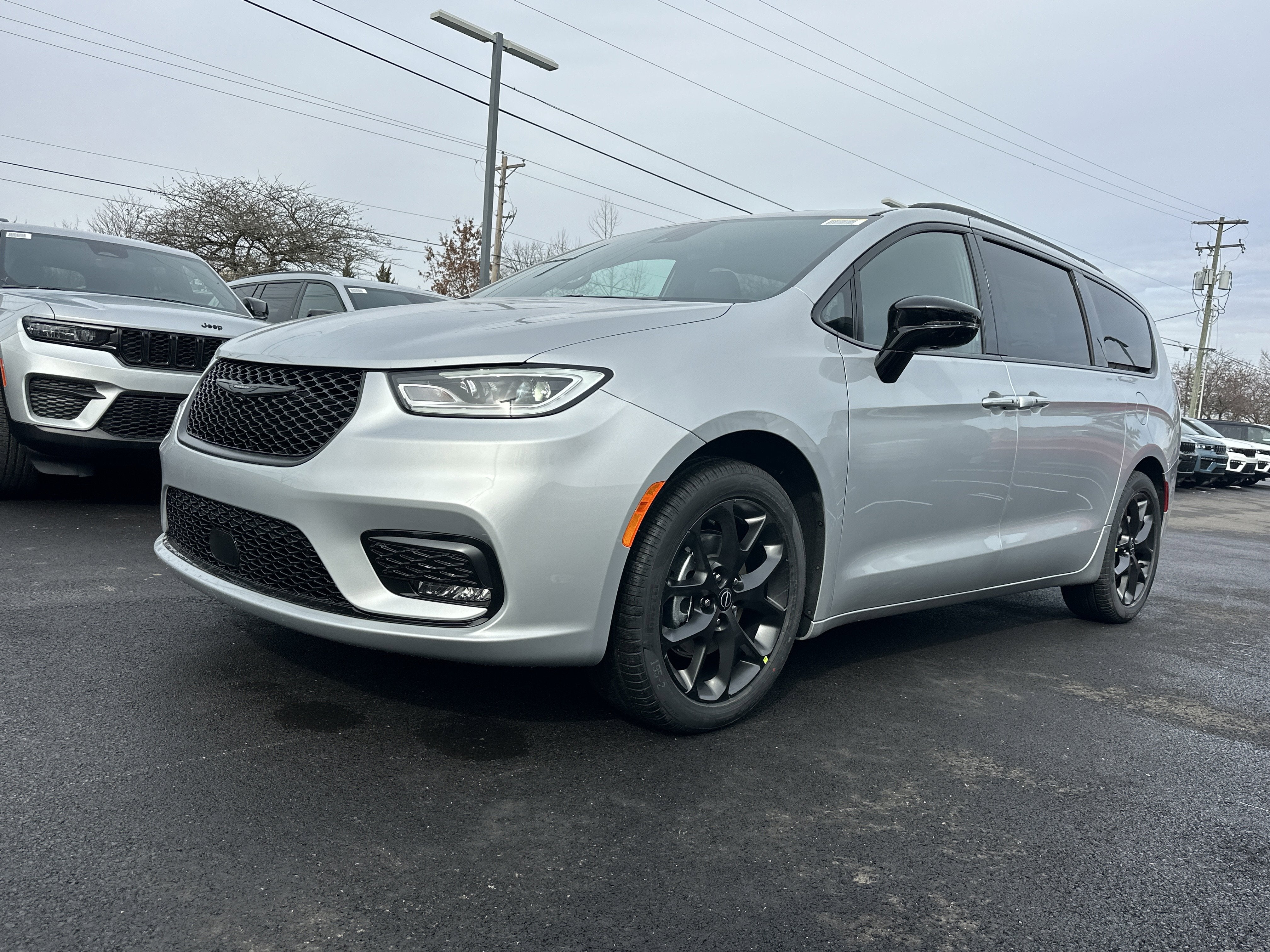 2026 Chrysler Pacifica Limited