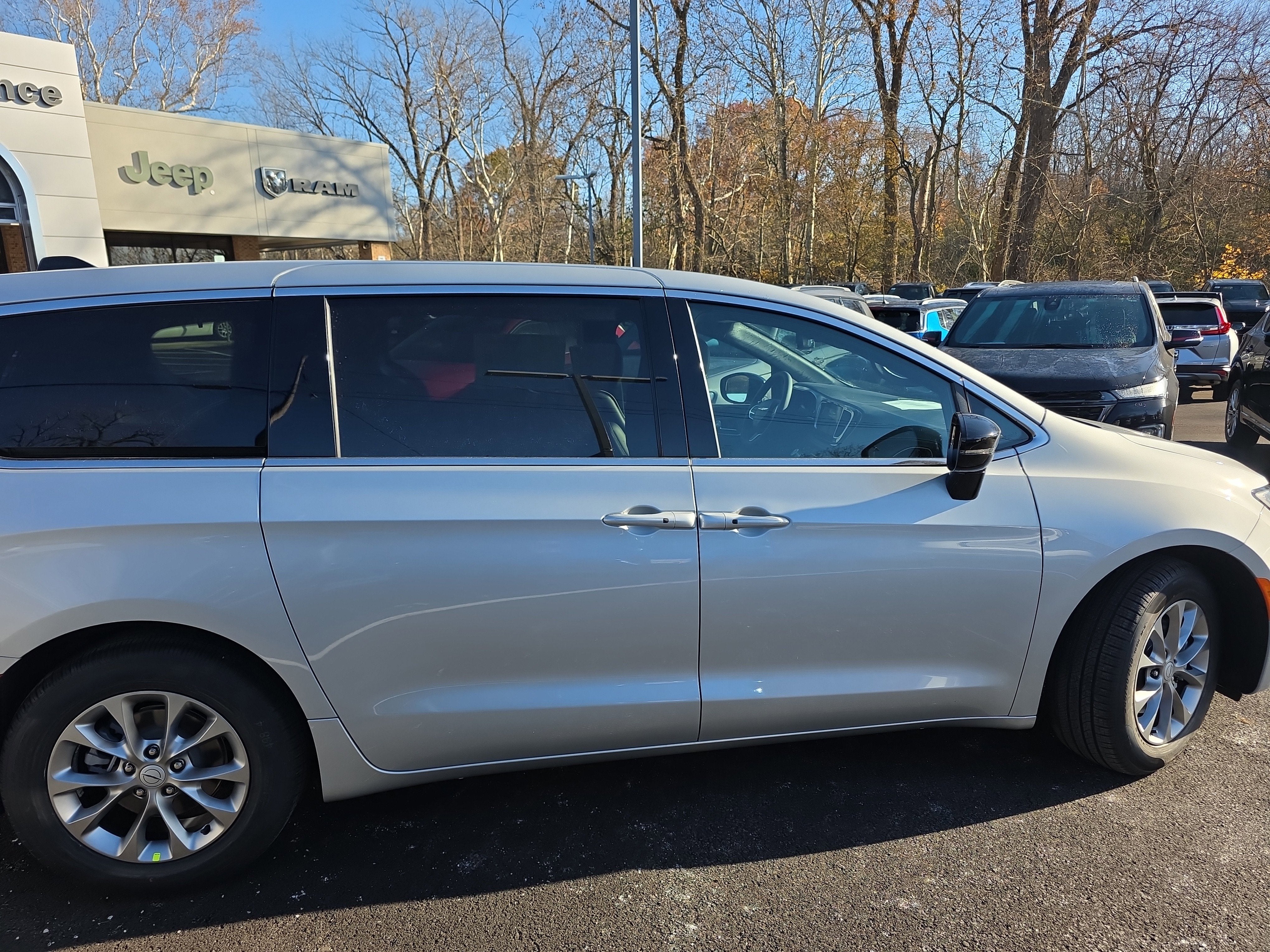 2026 Chrysler Pacifica Limited