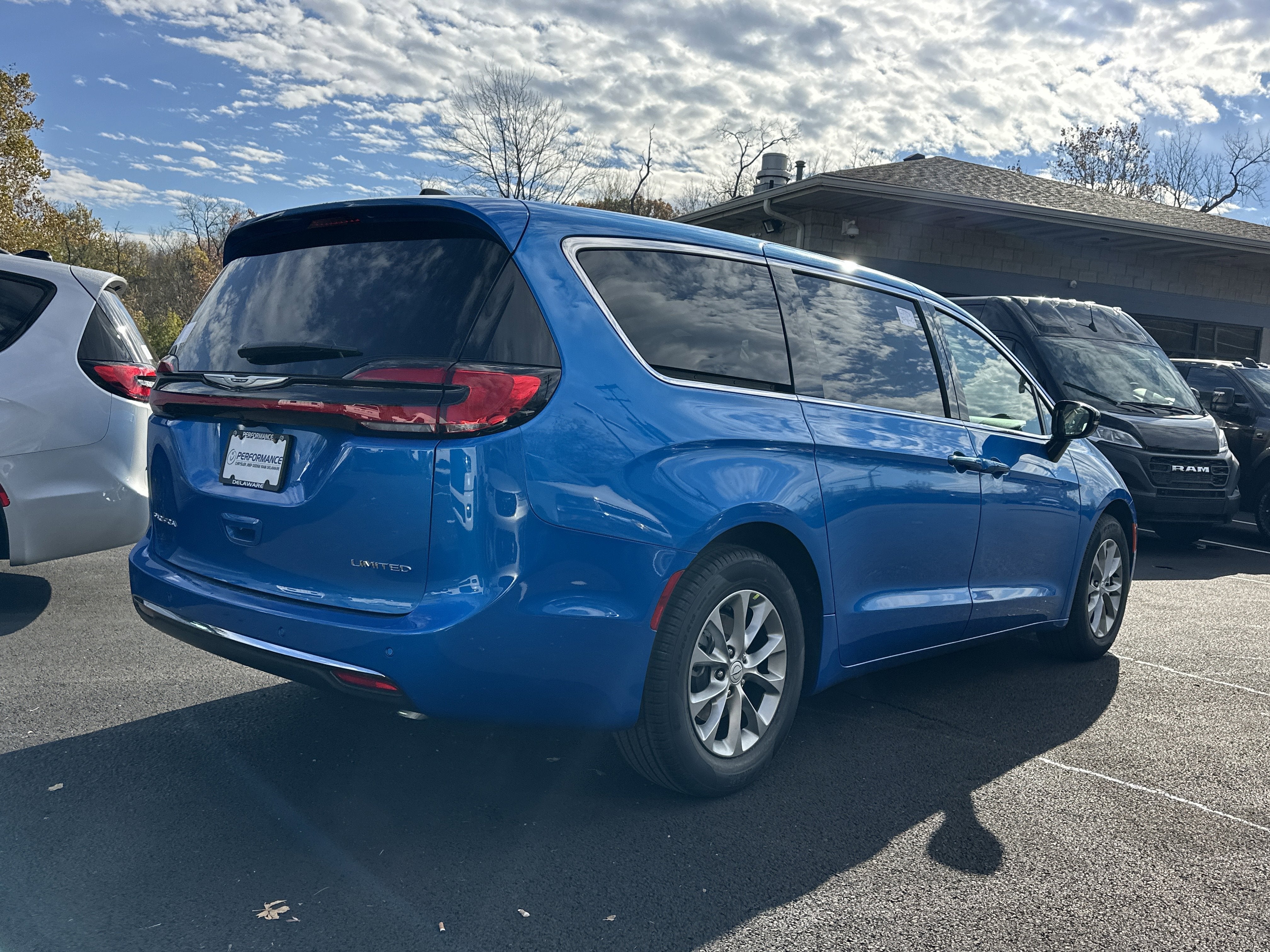 2026 Chrysler Pacifica Limited