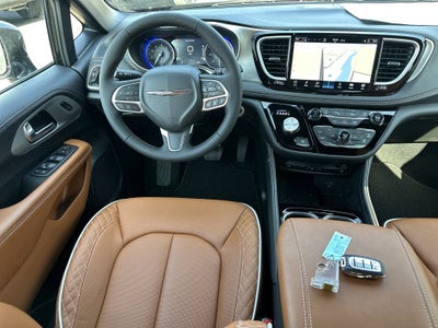 2026 Chrysler Pacifica Pinnacle