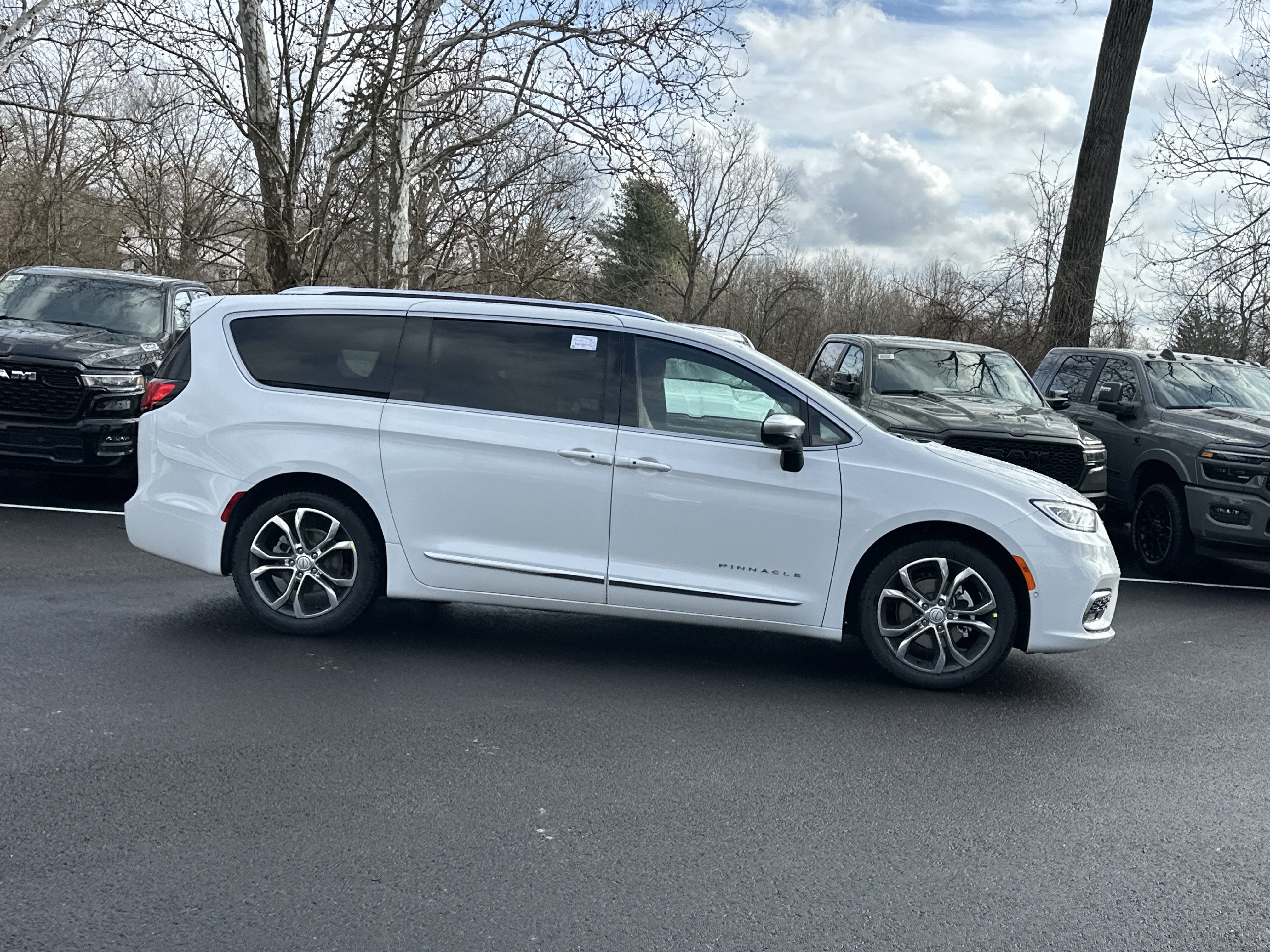 2026 Chrysler Pacifica Pinnacle