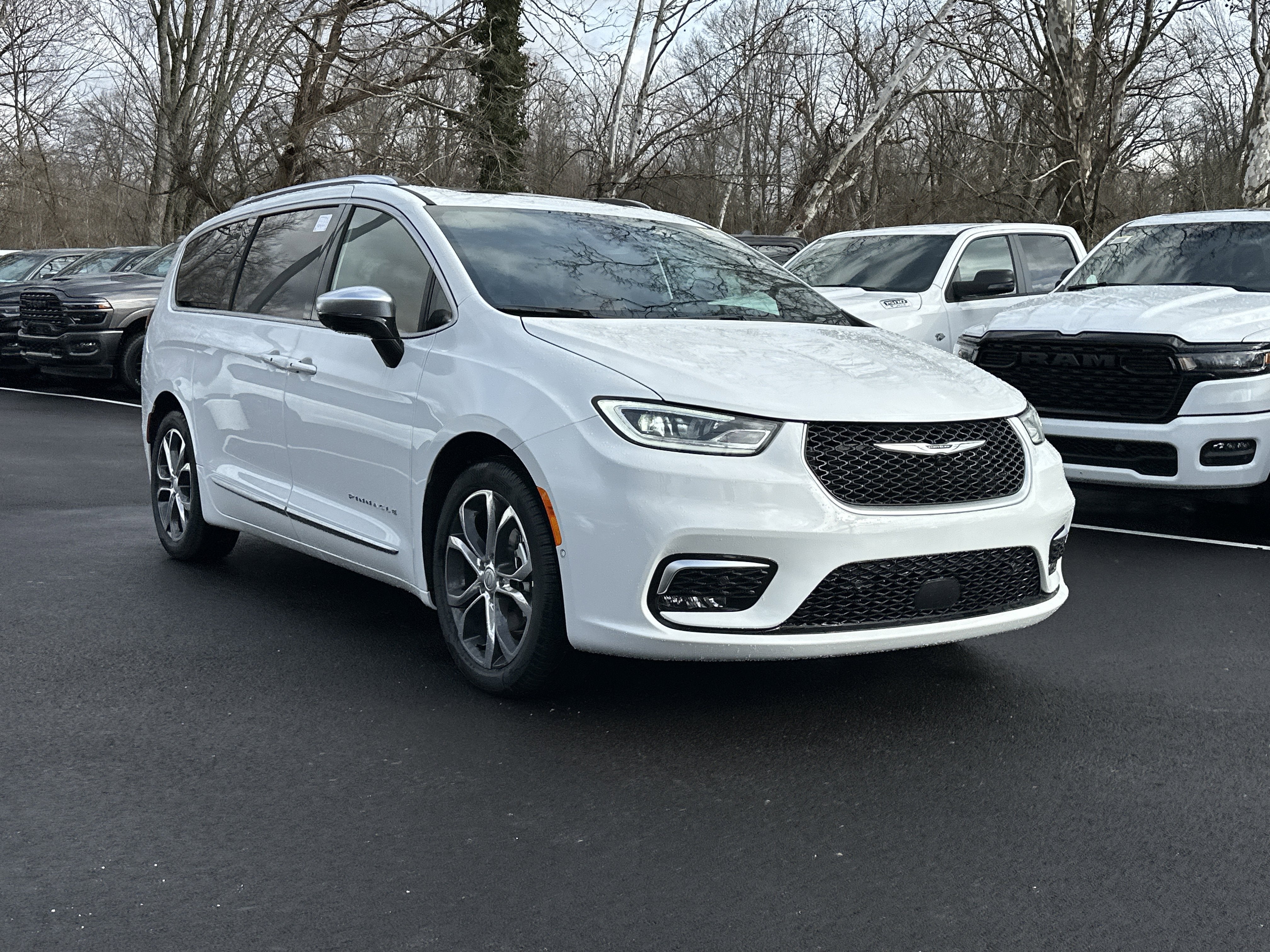 2026 Chrysler Pacifica Pinnacle