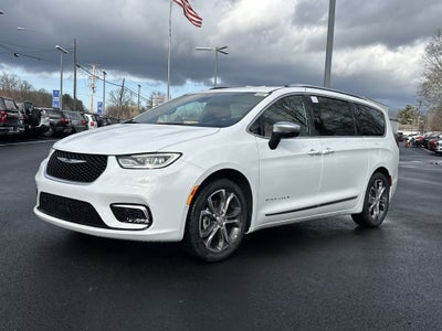 2026 Chrysler Pacifica Pinnacle