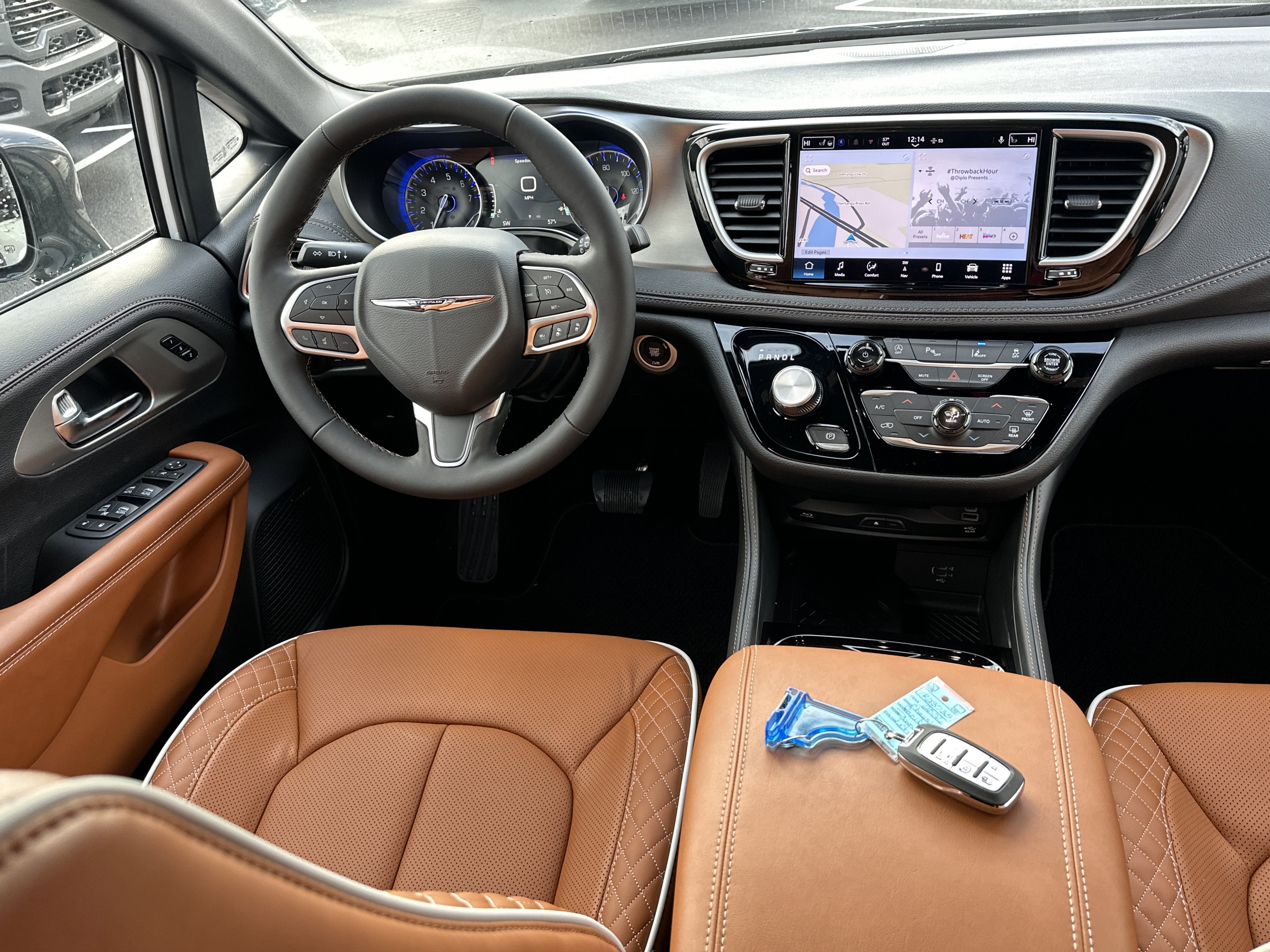 2026 Chrysler Pacifica Pinnacle