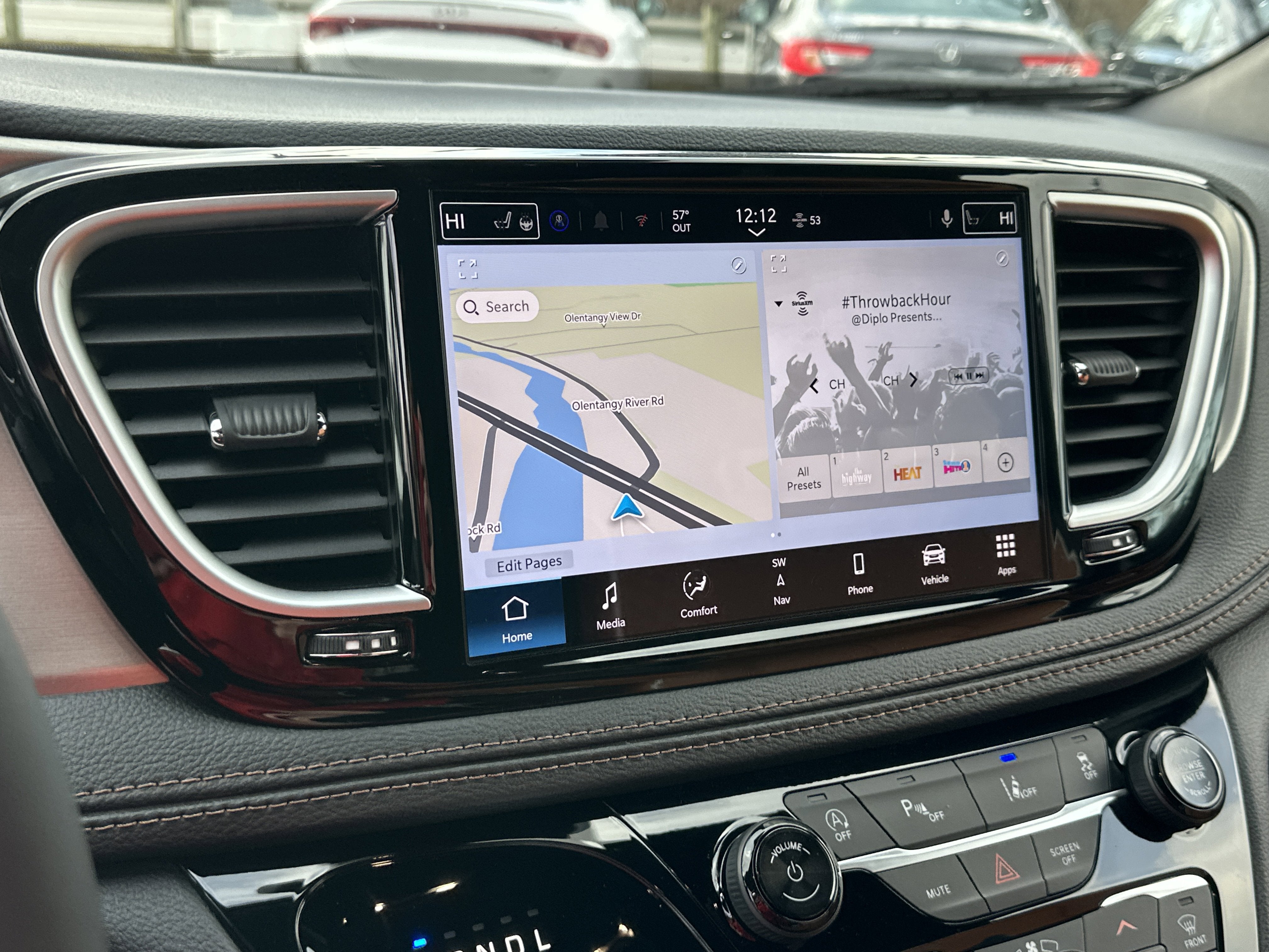 2026 Chrysler Pacifica Pinnacle