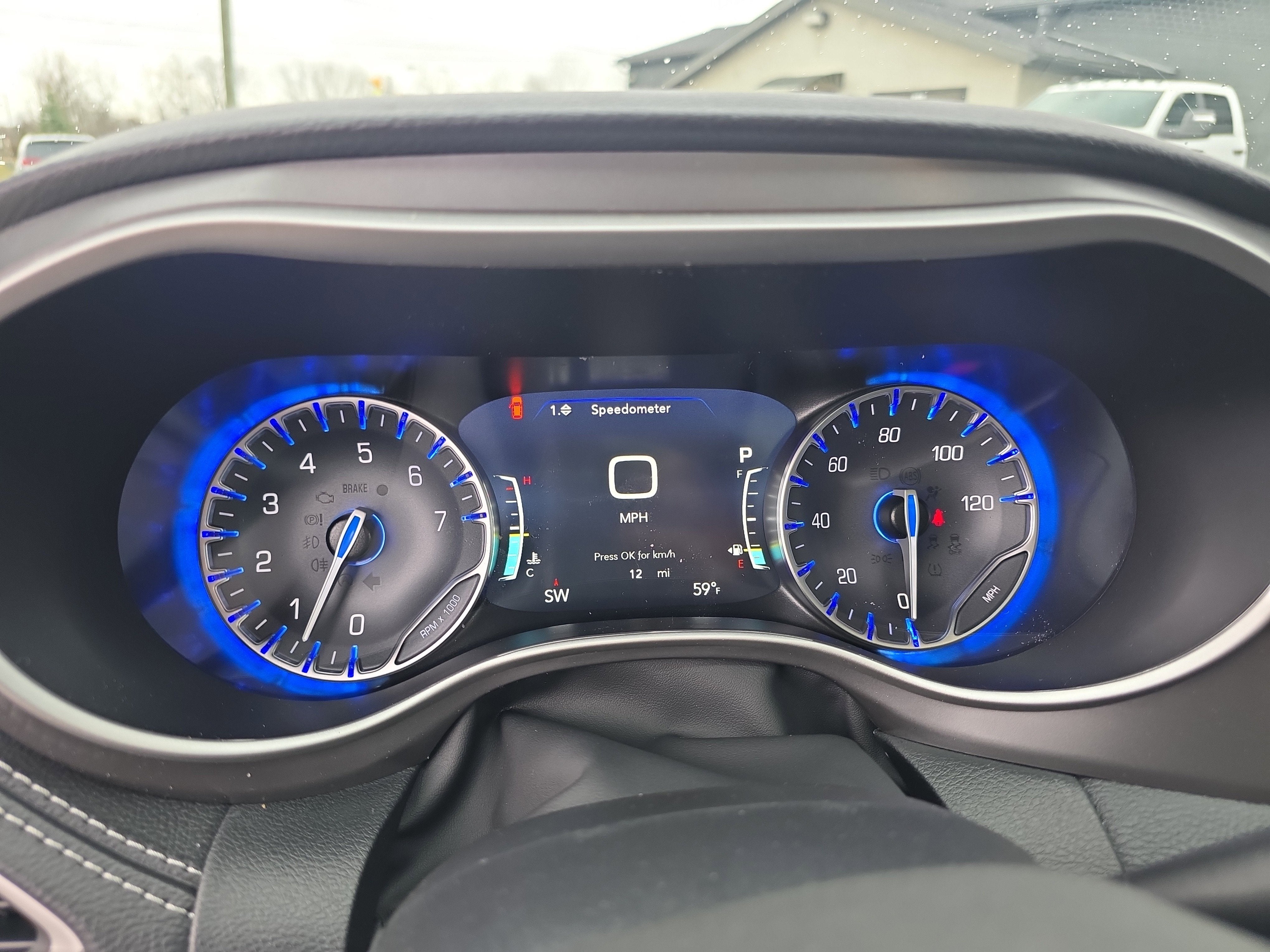 2026 Chrysler Pacifica Select