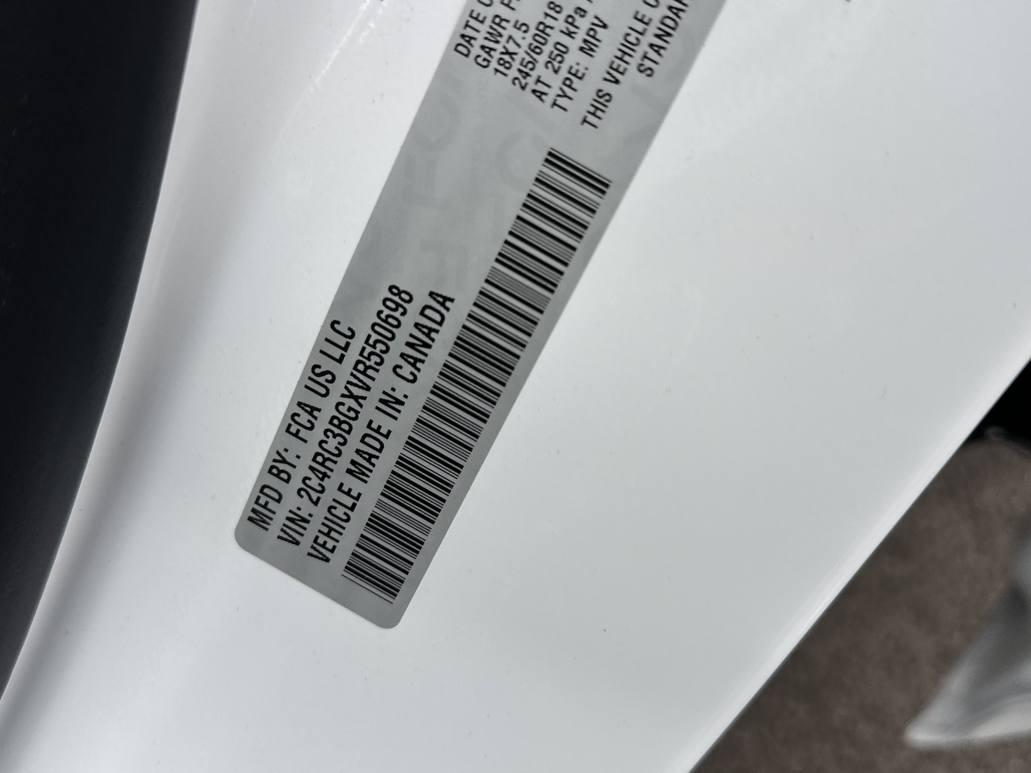 2027 Chrysler Pacifica Select