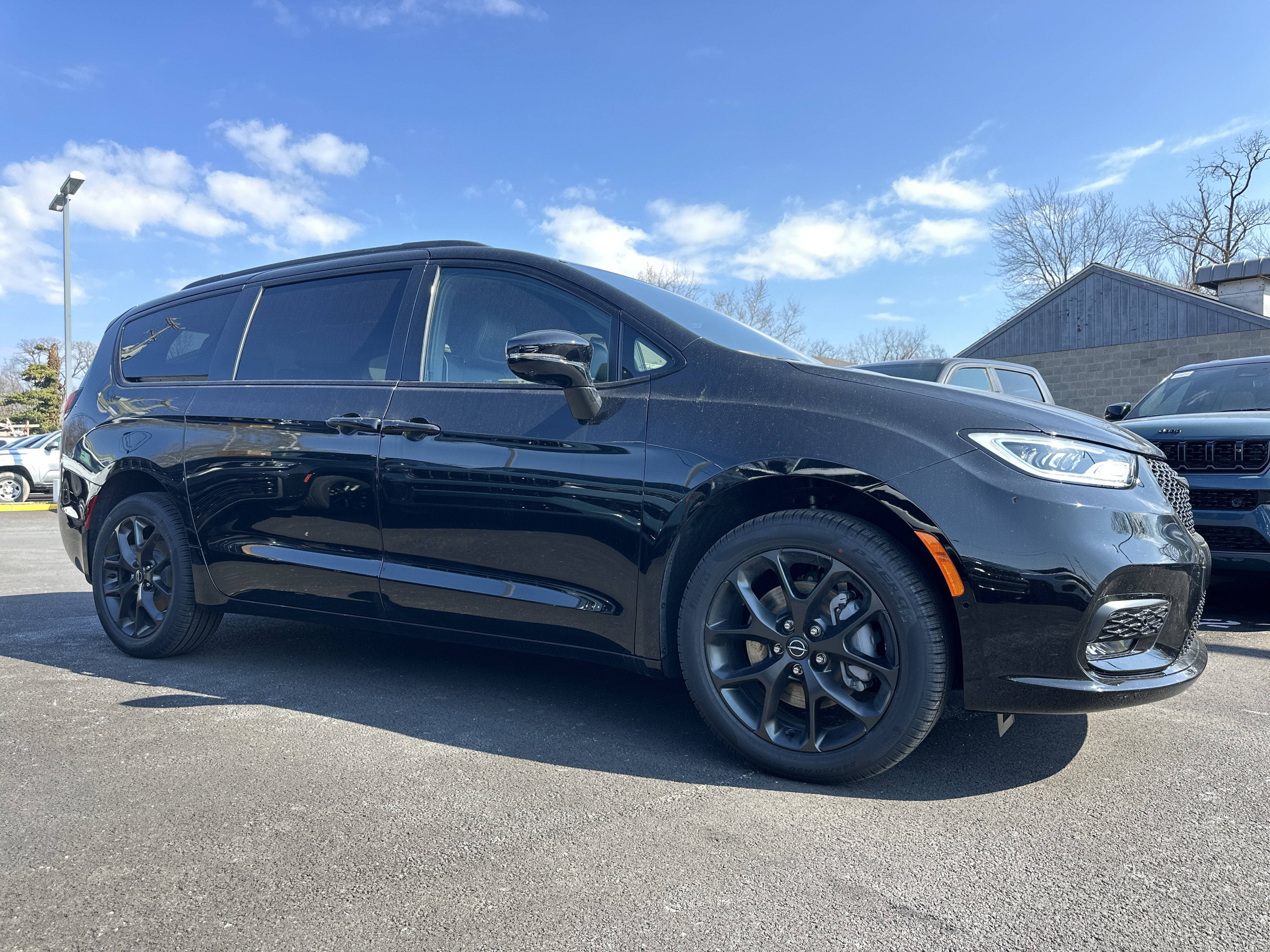 2026 Chrysler Pacifica Limited