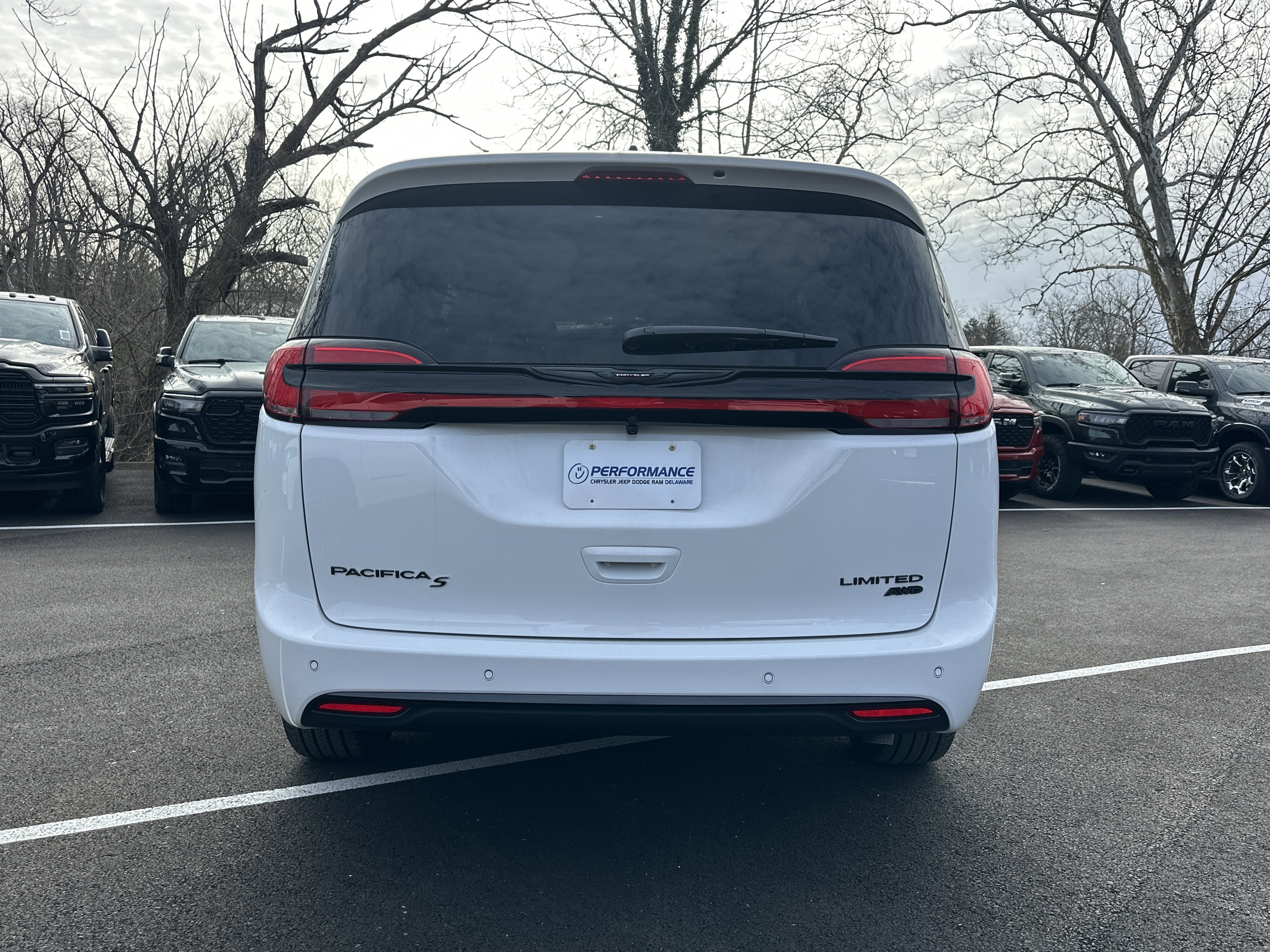 2026 Chrysler Pacifica Limited