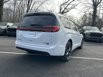 2026 Chrysler Pacifica Limited