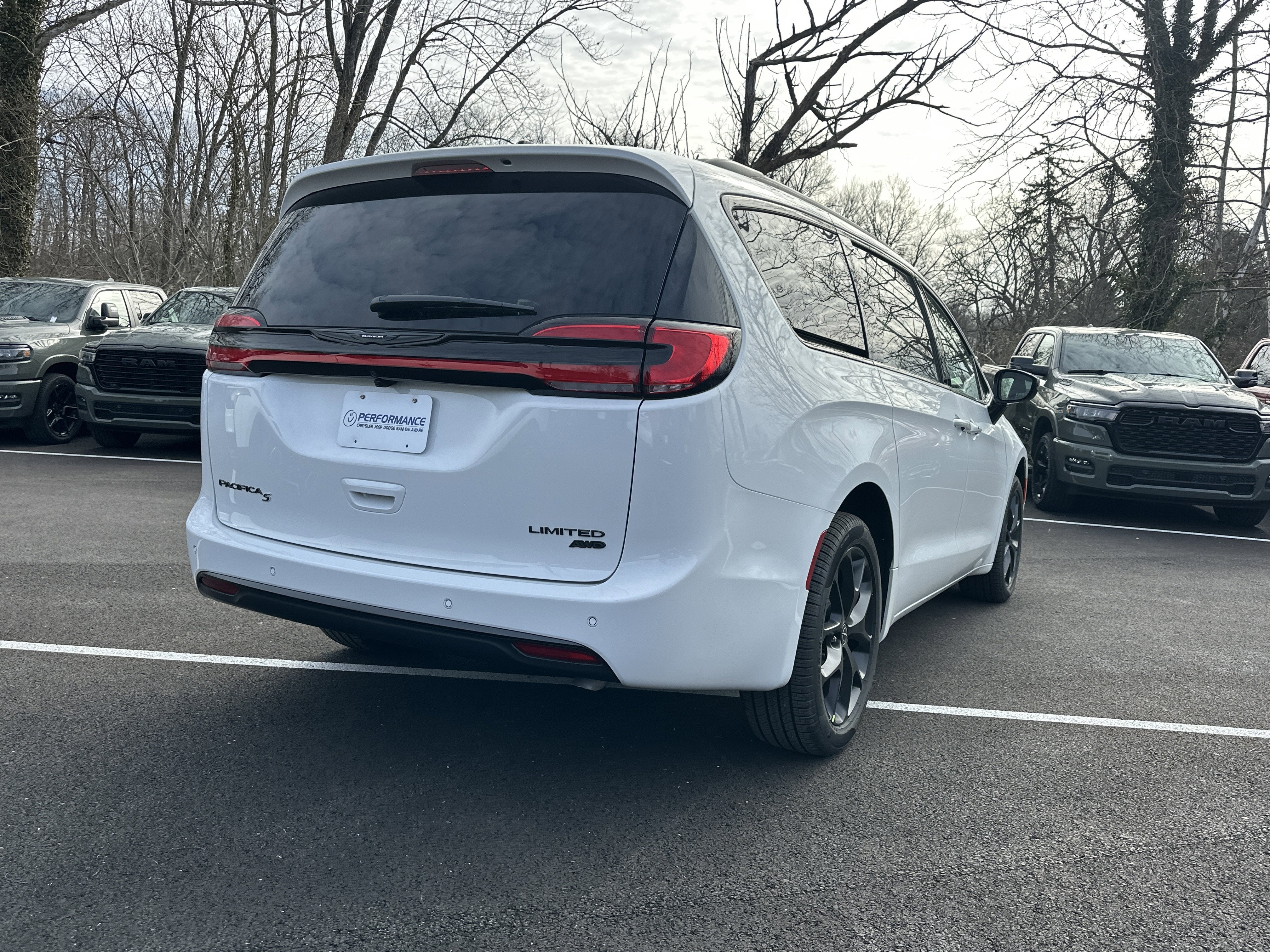 2026 Chrysler Pacifica Limited