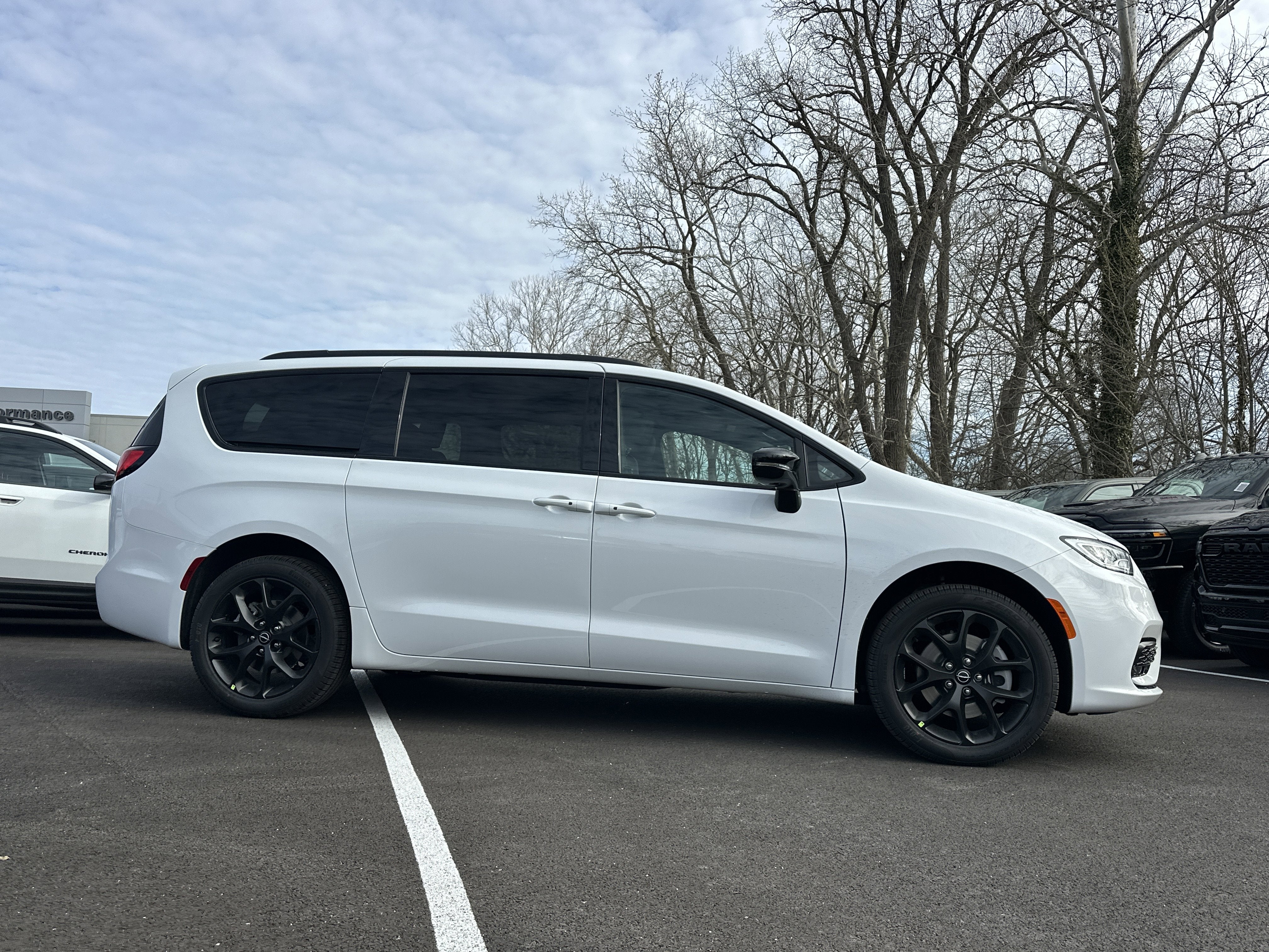 2026 Chrysler Pacifica Limited