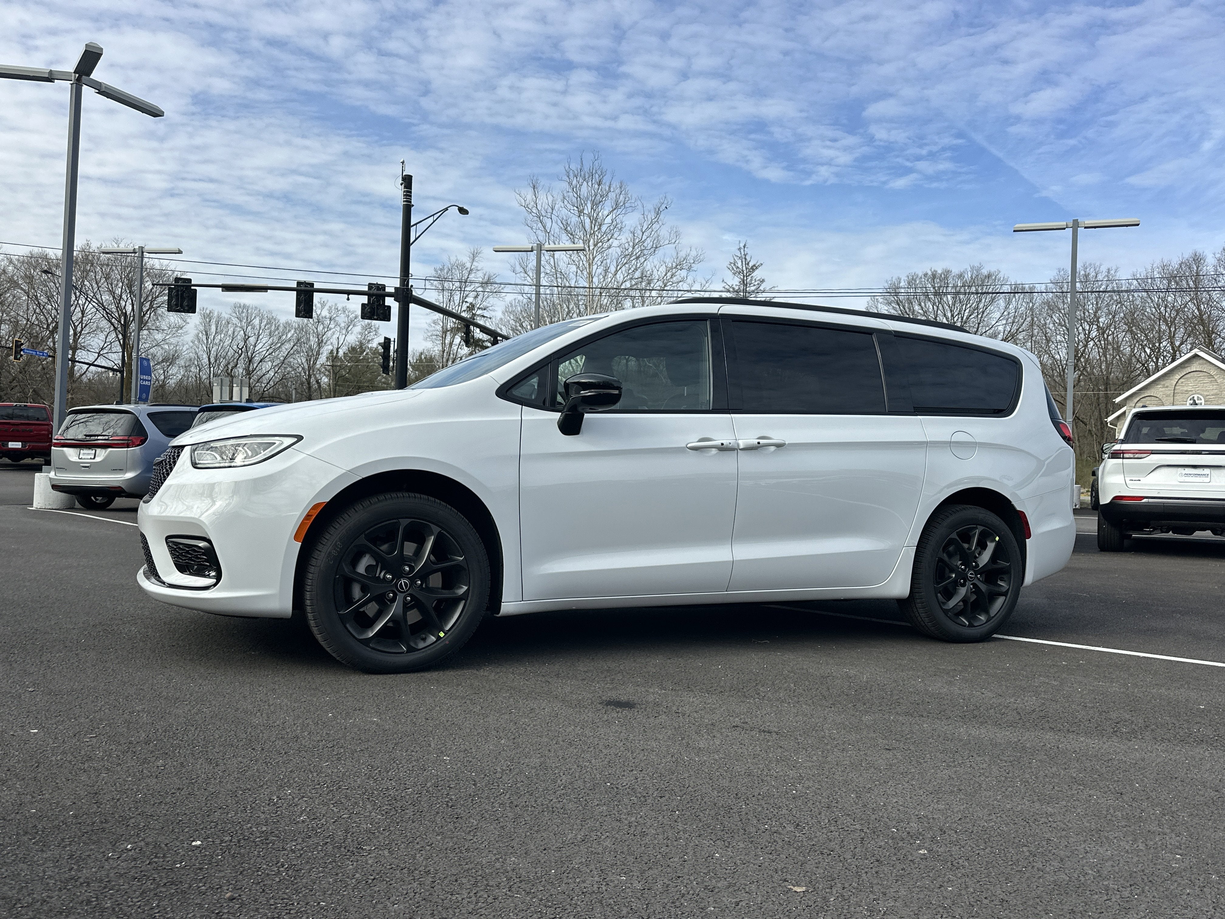2026 Chrysler Pacifica Limited